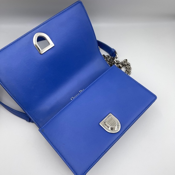 Christian Dior small Diorama flap bag in blue silver leather shoulder bag - Picture 3 of 16